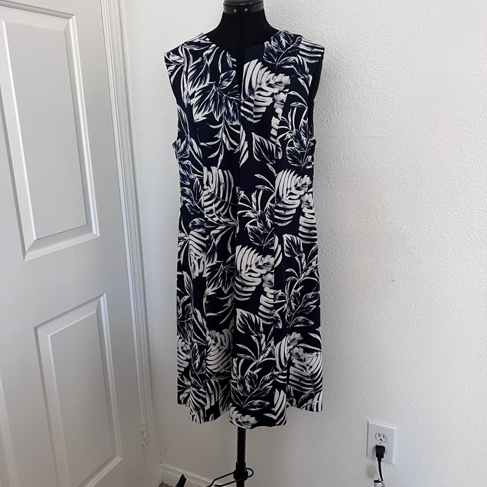 Connected Apparel Navy and White Sleeveless A-line Midi Dress